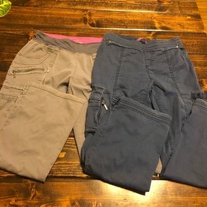 Pair of 2 scrub pants